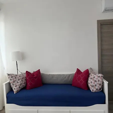 Modern & Cozy 2-bedroom Flat In Sesto Calende