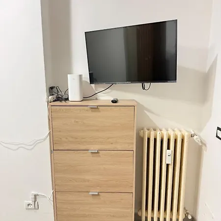 Modern & Cozy 2-bedroom Flat In Sesto Calende